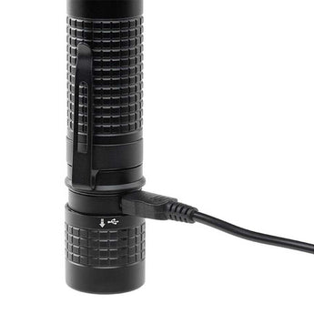 Nite Ize INOVA PowerSwitch T7R Rechargeable Focus Adjustable LED Flashlight - 713 Lumens - Includes 1 x 18650