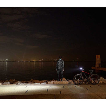 Olight BFL 900 Rechargeable LED Bike Light - 900 Lumens - Uses Built-in 2600mAh Li-ion Battery Pack