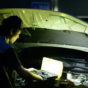 Olight I5R LED Flashlight - 350 Lumens - Includes 1 x USB-C Rechargeable 14500 - Black, Regal Blue, HCRI Blue, Neon Green, or Limited Edition Colors