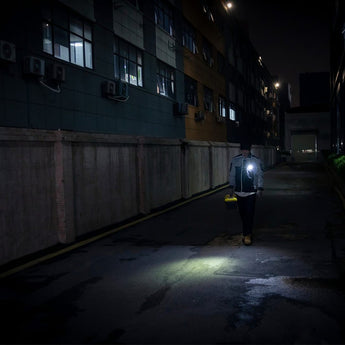 Olight Oclip LED Cliplight - 300 Lumens - Uses Built-in 280mAh Li-ion Battery Pack - Black, OD Green, Orange, or Copper