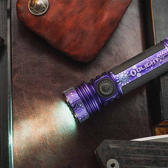 Olight Seeker 4 Pro Rechargeable LED Flashlight - 4600 Lumens - Cool White or Neutral White - Includes 1 x 21700 - Multiple Color Options