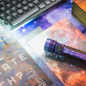 Olight Seeker 4 Pro Rechargeable LED Flashlight - 4600 Lumens - Cool White or Neutral White - Includes 1 x 21700 - Multiple Color Options