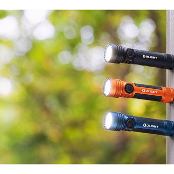 Olight Seeker 4 Pro Rechargeable LED Flashlight - 4600 Lumens - Cool White or Neutral White - Includes 1 x 21700 - Multiple Color Options