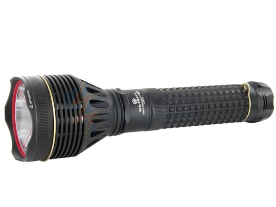 Olight SR95S UT Ultimate Throw High Output Rechargeable LED Flashlight with Luminus SBT-70 LED - 1350 Lumens