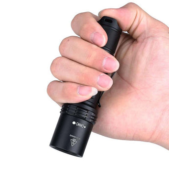 Fitorch P30Z Adjustable Beam LED Flashlight - CREE XP-L - 750 Lumens - Uses 1 x 18650 (included) or 2 x CR123A