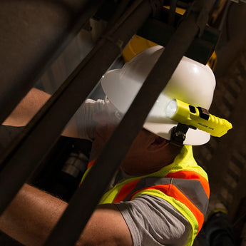 Pelican 3315 Intrinsically Safe LED Flashlight - 160 Lumens - Includes 3x AA - Yellow