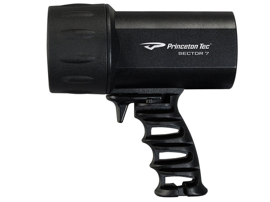 Princeton Tec Sector 7 Dive Light - 1 x White LED - 700 Lumens - Includes 8 x Cs - Black