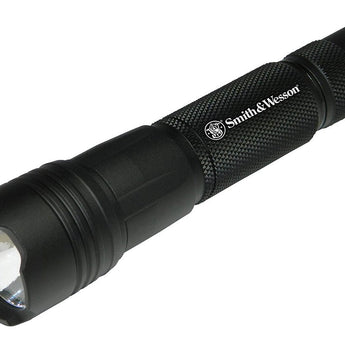 Smith and Wesson SW11 USB Rechargeable LED Flashlight - CREE LED - 800 Lumens - Uses 2 x CR123 or 1 x 18650 (Included)