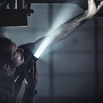 Streamlight Stinger 2020 Rechargeable LED Flashlight - 2000 Lumens - Without Charger, With AC Charger, or With DC Charger