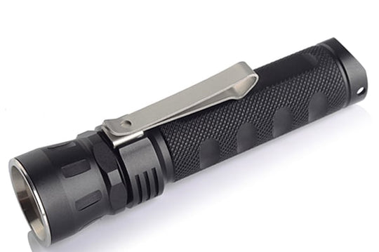 Sunwayman S10A Little White Shark LED Flashlight with CREE XM-L2 LED - 360 Lumens - Uses 1x AA or 1x 14500 Battery