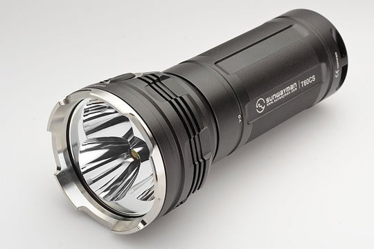 SUNWAYMAN T60CS Rechargeable LED Flashlight with 3 x CREE XM-L U2 LED - 2394 Lumens - Uses 6 x CR123A or 3 x 18650