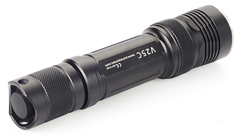 Sunwayman V25C Variable Output Flashlight with Magnetic Control - CREE XM-L2 LED - 780 Lumens - Uses 2 x CR123As or 1 x 18650