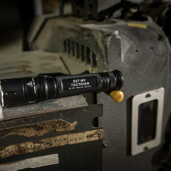 Surefire E2T-MV Tactician Dual-Output LED Flashlight - 800 Lumens - Uses 2 x CR123A