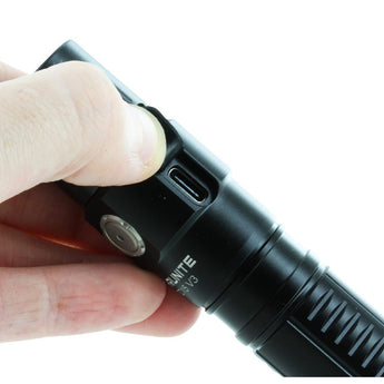 ThruNite TC15-V3 USB-C rechargeable LED Flashlight - CREE XHP 35.2 - 2403 Lumens - Includes 1 x 18650