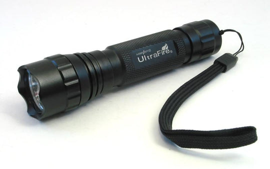 Ultrafire Ultraviolet 3-Watt CREE XR-E UV LED Flashlight - UV-B19 - 2 x CR123A