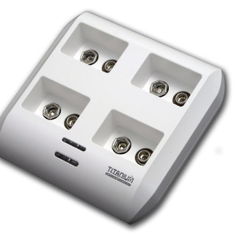 Titanium Innovations TTP9V 4-Bay Smart Battery Charger - NiMH 9Vs - AC 100-240V + DC Adapters