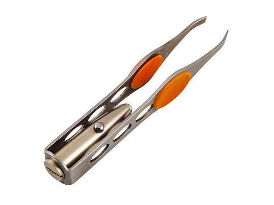 Ultimate Survival Technologies Trail Tweezers with LED Light - Includes 3 x AG3 Batteries (20-BUG0003)