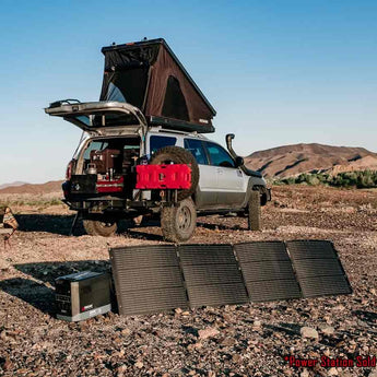 Wagan EL8215 200W Foldable Solar Panel - 2nd Generation