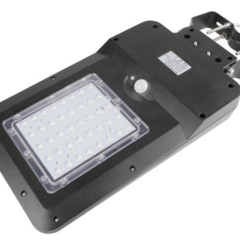 Wagan Solar LED Floodlight - 1600 Lumens - Includes Li-ion Battery Pack