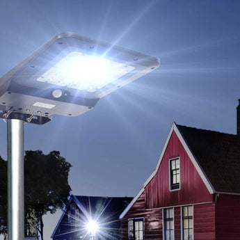 Wagan Solar LED Floodlight - 800 Lumens - Includes Li-ion Battery Pack