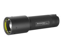 Ledlenser 880319 i7 LED Flashlight - 450 Lumens - Includes 4 x AAA