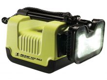 Pelican 9455 Remote Area Lighting System - 1600 Lumens - Includes NiMH Battery Pack - Yellow